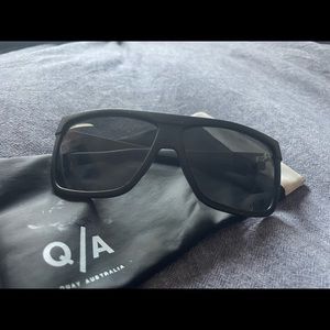 Quay Sunglasses 🕶